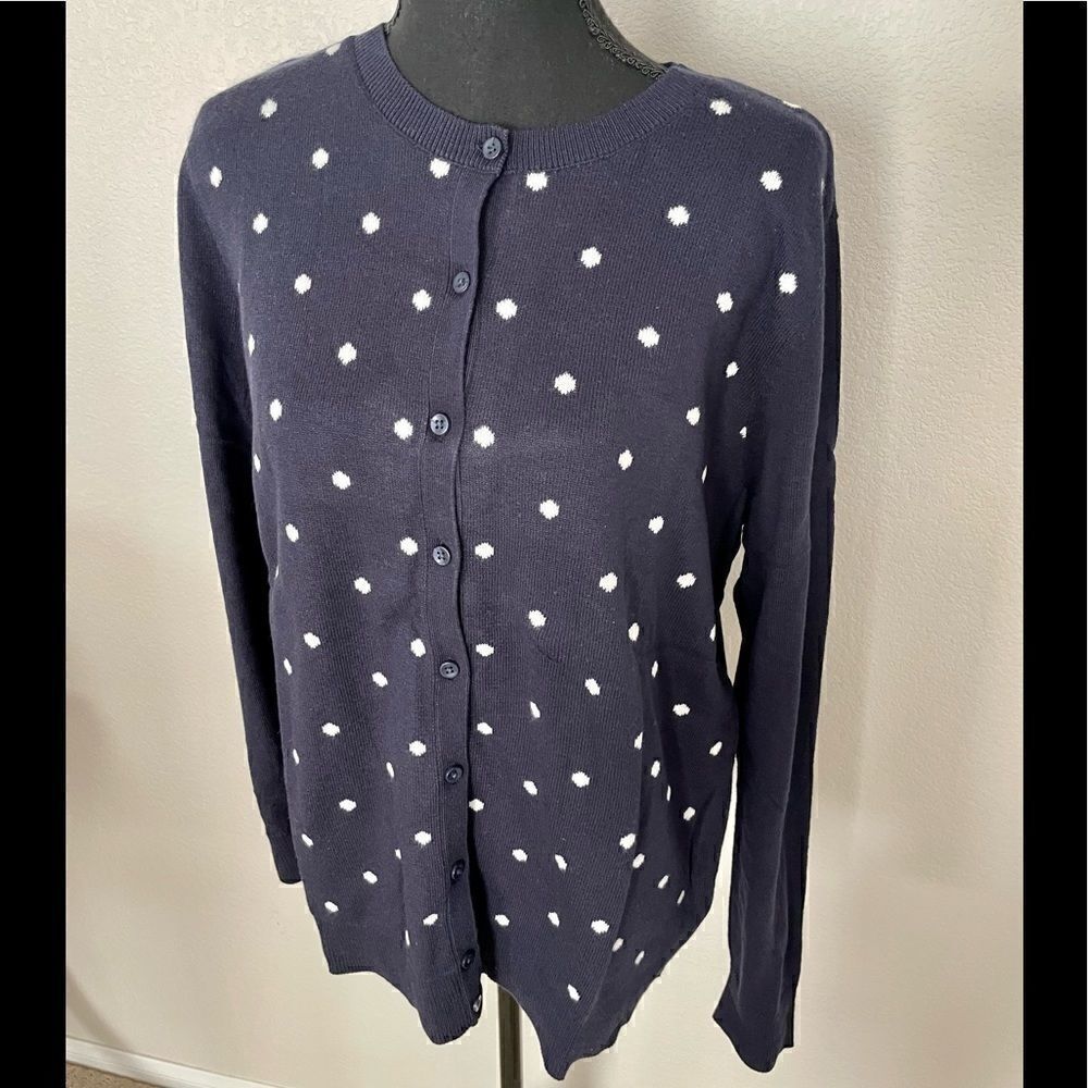 NWT Classic Ribbed Button-Front Cardigan - Picture 3 of 6